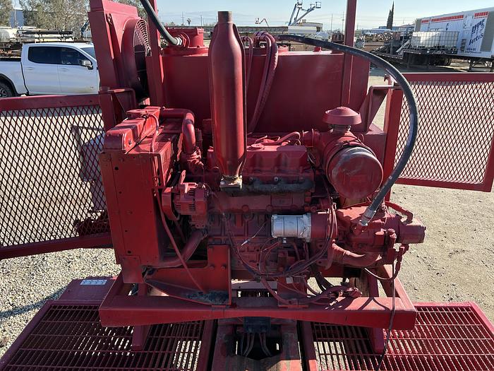 Used 2013 Hawker Pipe Handler
