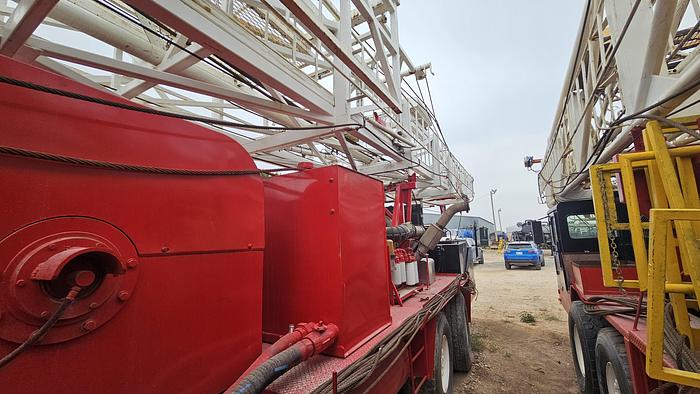 Used 2004 Franks 1287 Workover Rig