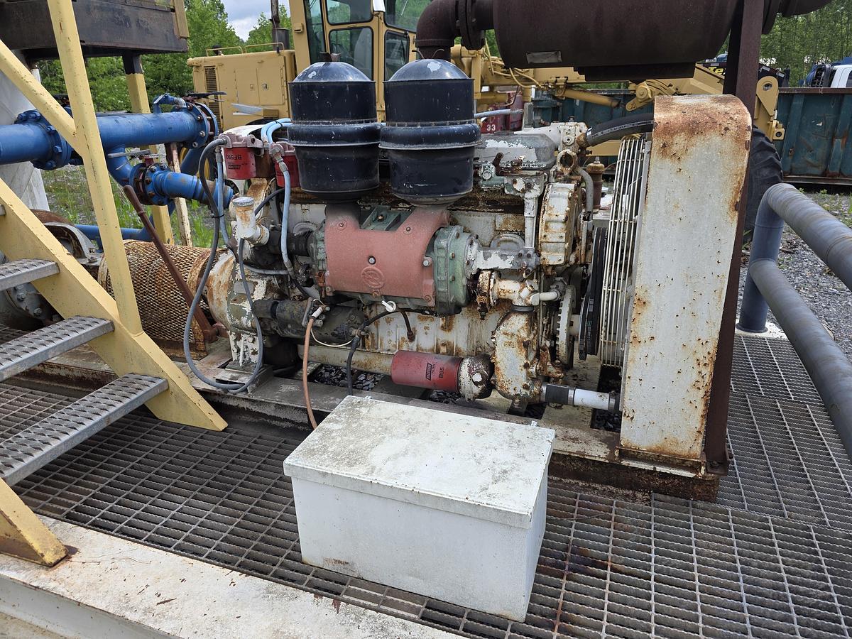 Used Baker Hughes 200 BBL Mix Plant