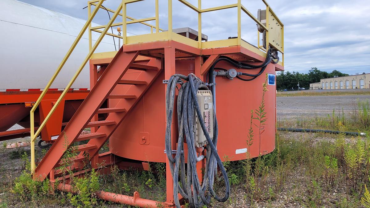 Used 2014 Mix Tank 100 BBL