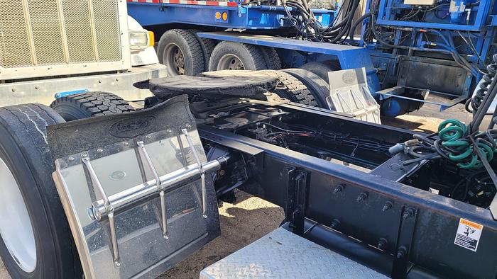 Used 2015 Peterbilt 382