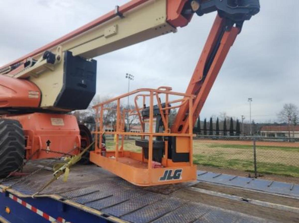 Used 2011 JLG 1250AJP 125' ARTICULATING BOOM 4WD
