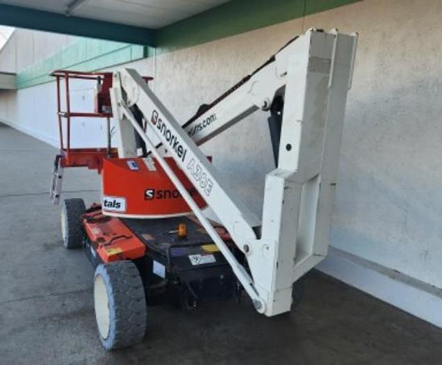 Used 2015 Snorkel Electric 38ft boom
