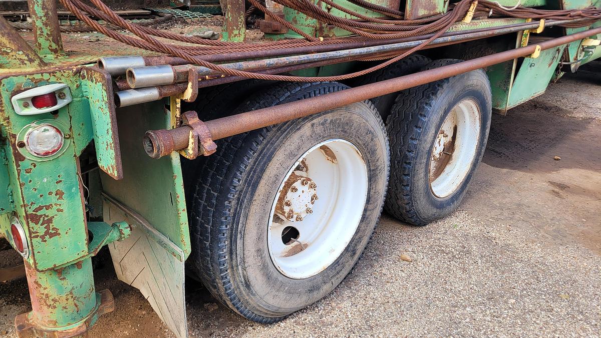 Used 1980 Franks 300 Workover Rig