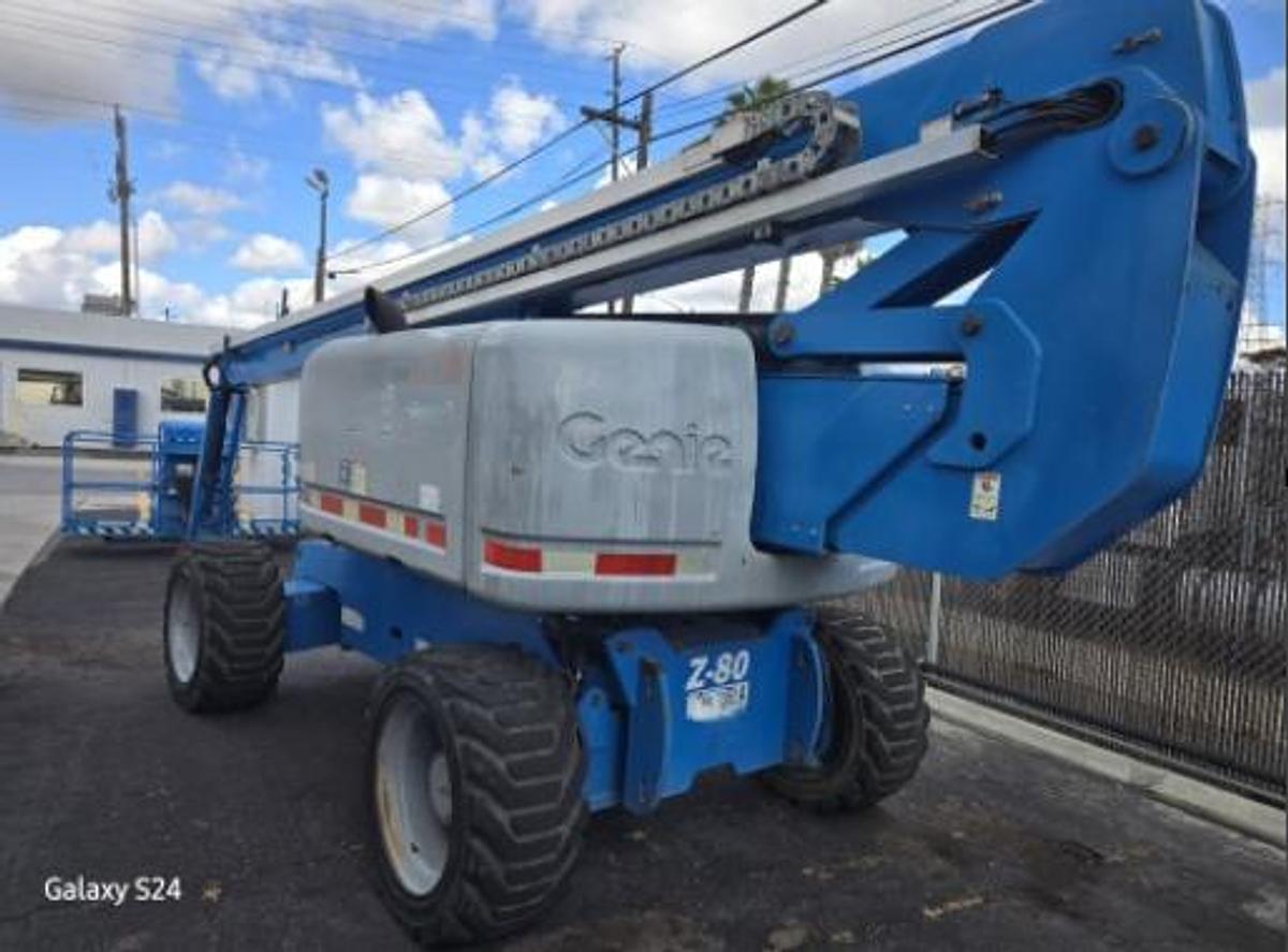Used 2013 Genie Z-80/60 80' Articulating Boom Lift