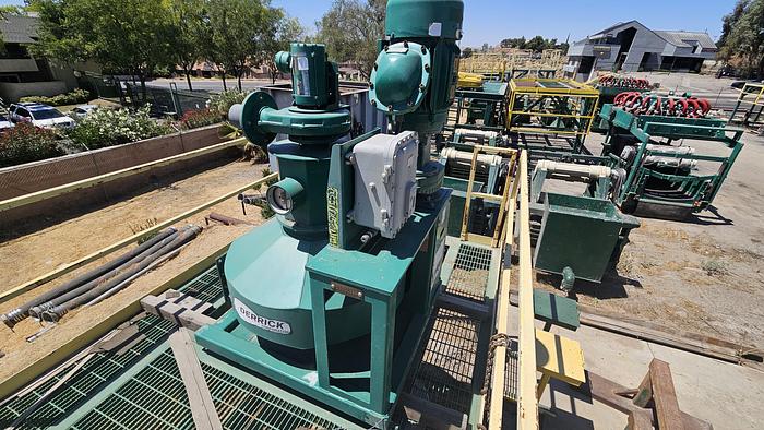 Used Derrick Vacuum Degasser