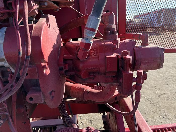 Used 2013 Hawker Pipe Handler