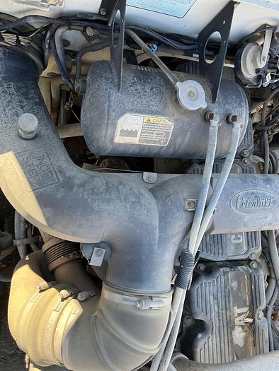 Used 2006 Peterbuilt Kill Truck