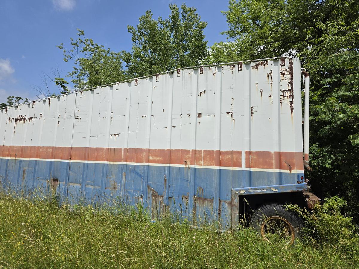 Used Valmont Frac Tanks