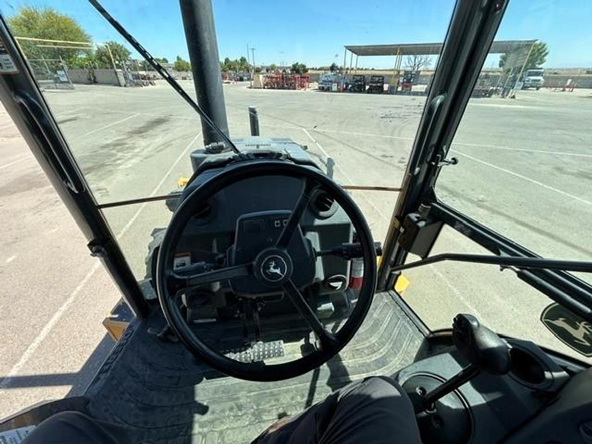 Used 2020 JOHN DEERE 410L BACKHOE