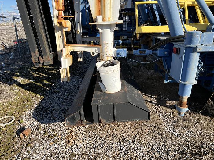 Used 2006 SJ Petro XJ400 Workover Rig