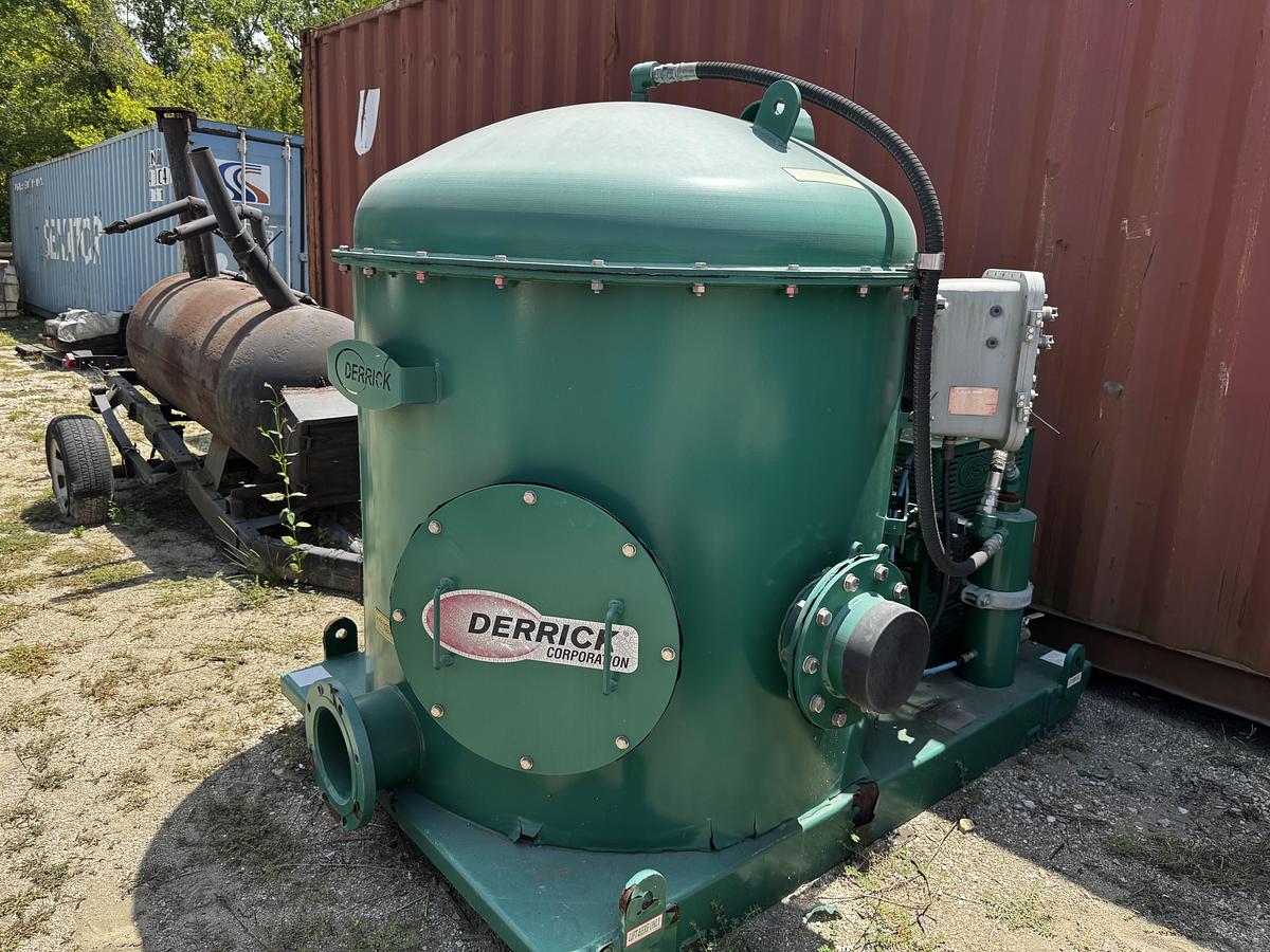 Used Derrick Vacu-Flo 1200 Vacuum Degasser