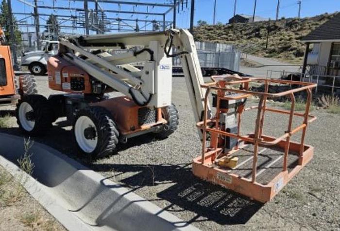 Used 45ft Articulating Boom