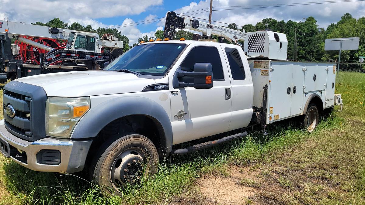Used 2012 Ford F-550 Crane Truck
