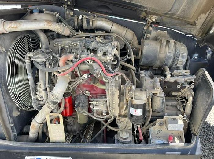 Used Reach lift 12,000 Lbs