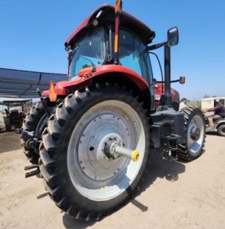 Used 2022 CASE PUMA 220