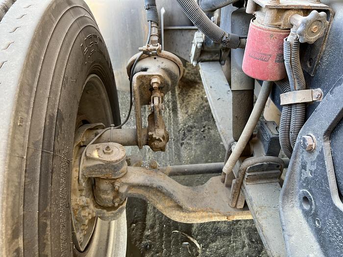 Used 2006 Peterbuilt Kill Truck