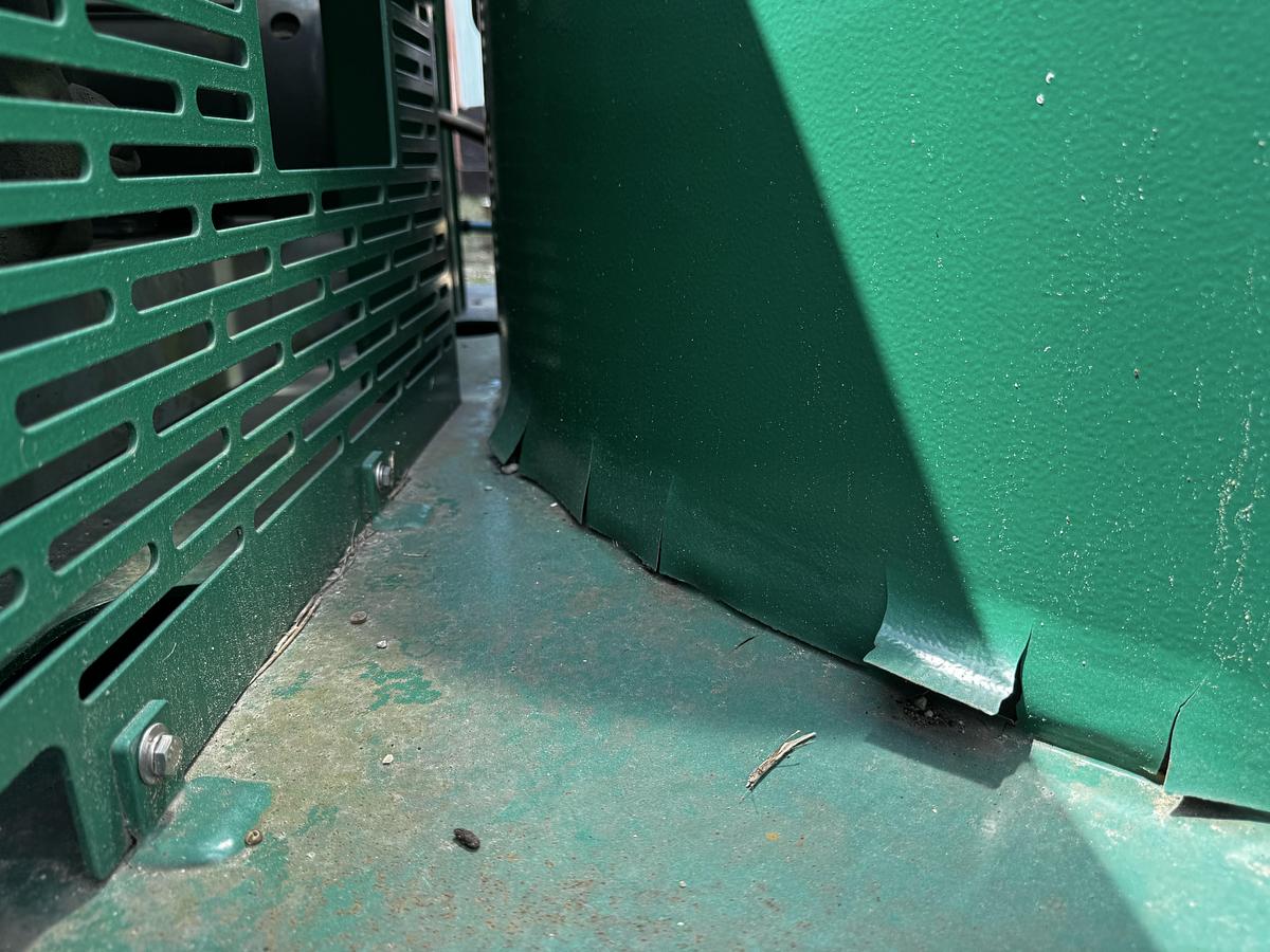 Used Derrick Vacu-Flo 1200 Vacuum Degasser