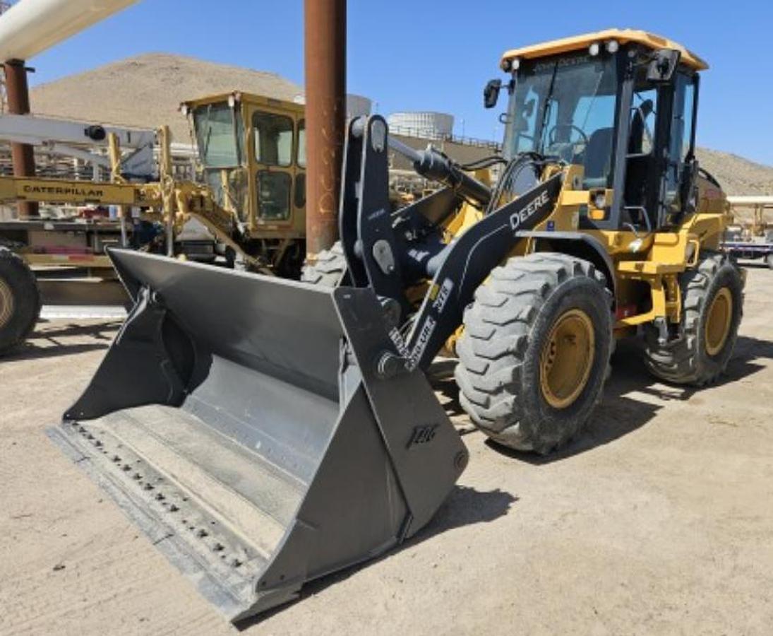 Used 2019 DEERE 544K 3 YARD WHEEL LOADER