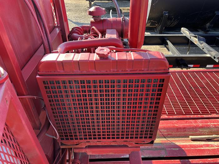 Used 2013 Hawker Pipe Handler