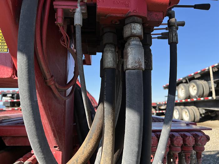 Used 2013 Hawker Pipe Handler