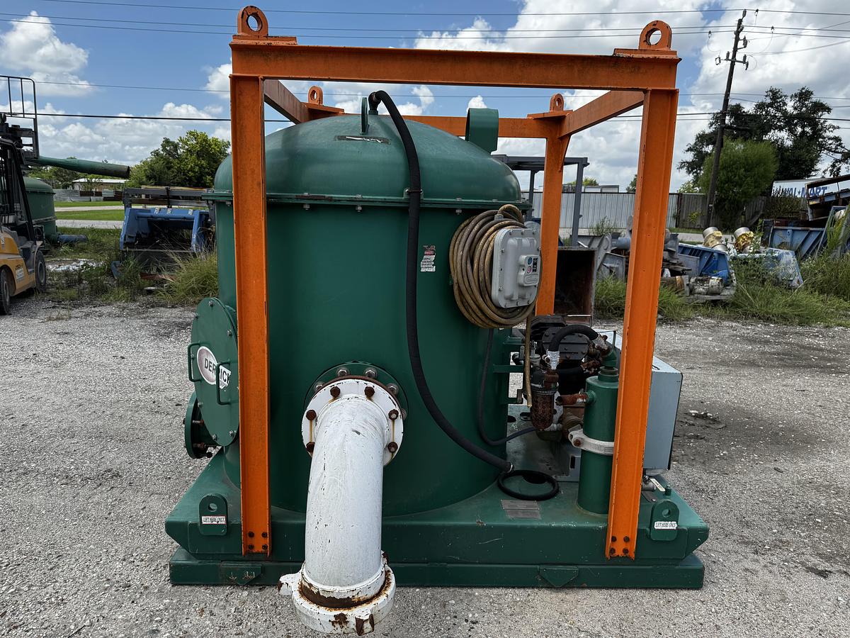 Used Derrick Vacu-Flo 1200 Vacuum Degasser