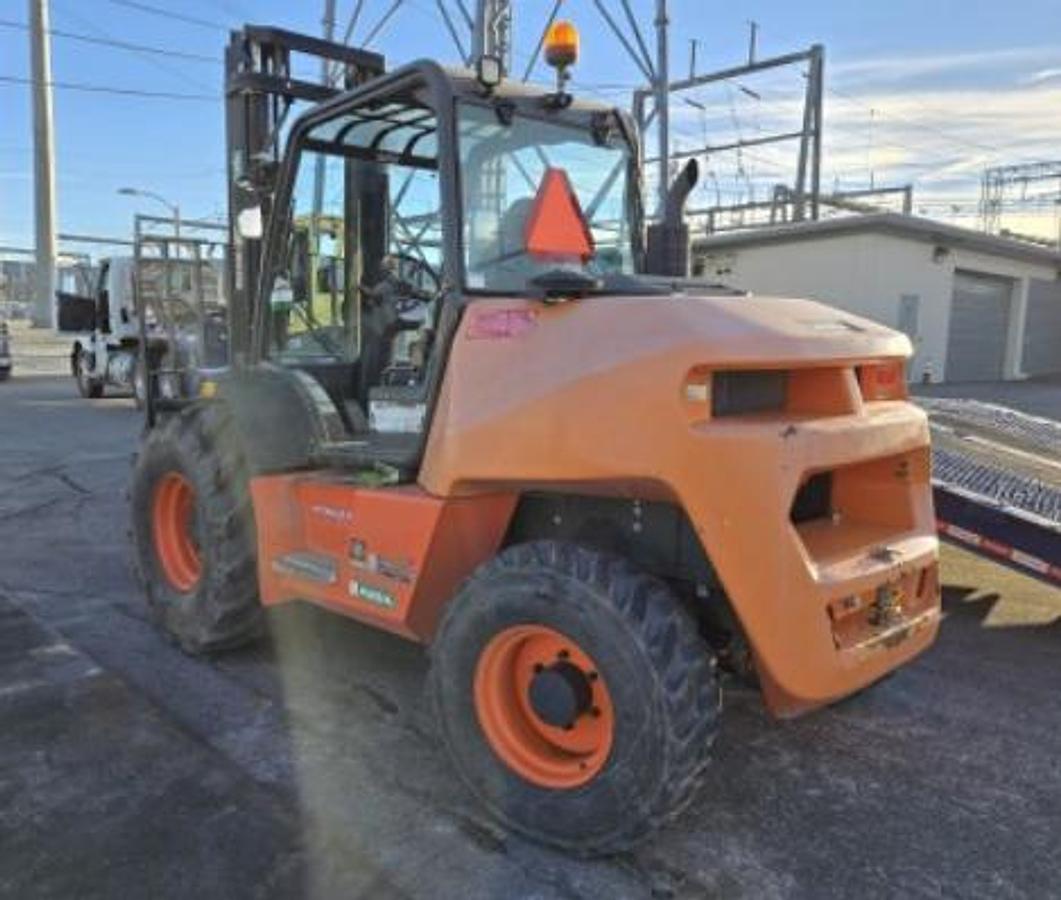 Used 2022 AUSA C401HX4 8,000Lbs forklift