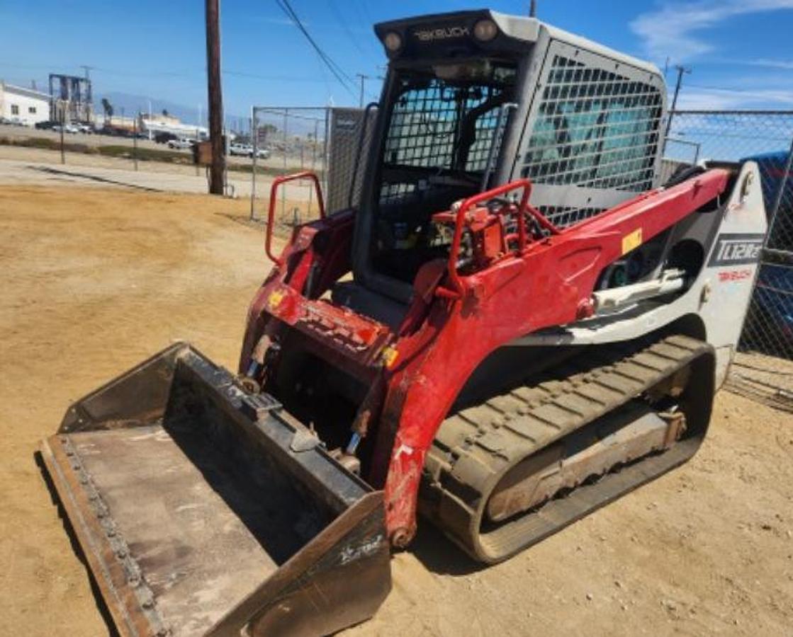 Used 2019 Takeuchi TL12R2-CR Compact Track Loader