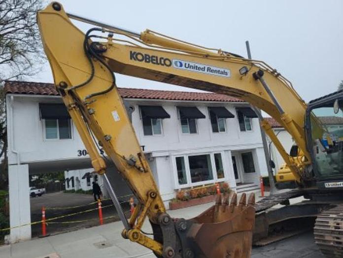 Used Kobelco SK210LC-10 Excavator