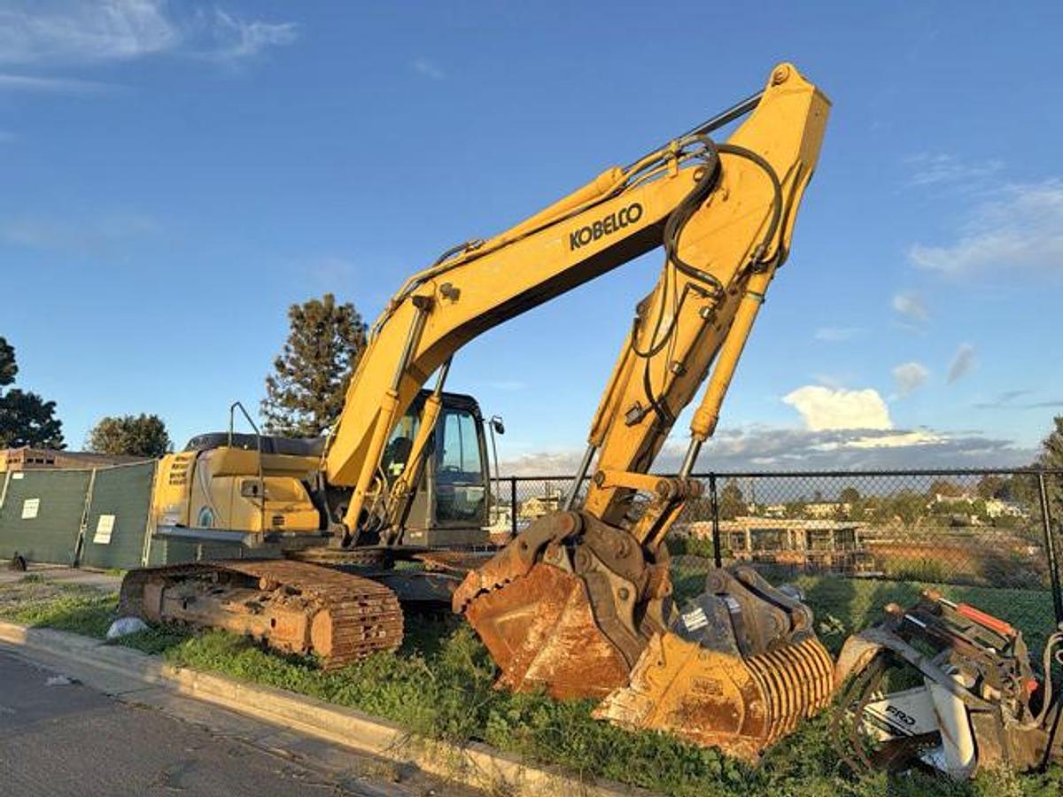 Used 2018 KOBELCO SK210LC-10 Excavator