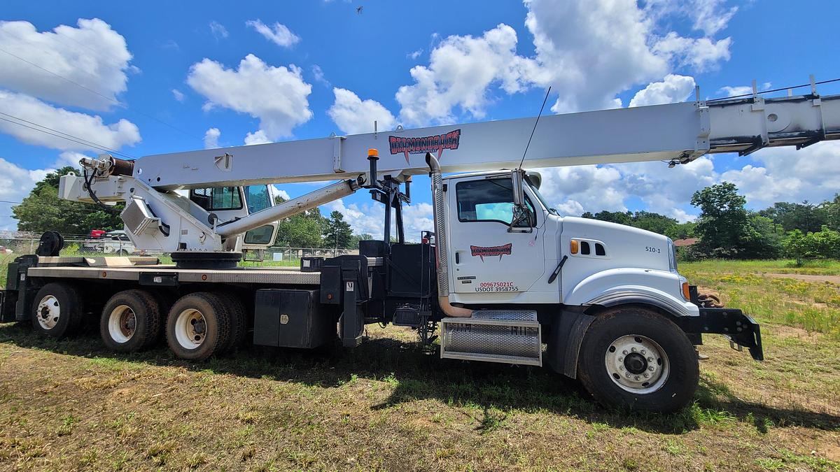 Used 2009 Manitex 50110 Boom Truck