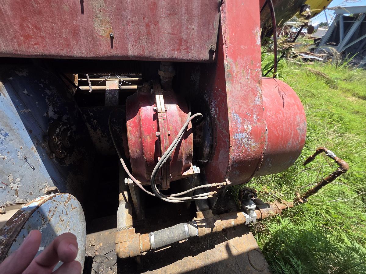 Used Skytop Brewster N-46 900 HP Drilling Rig