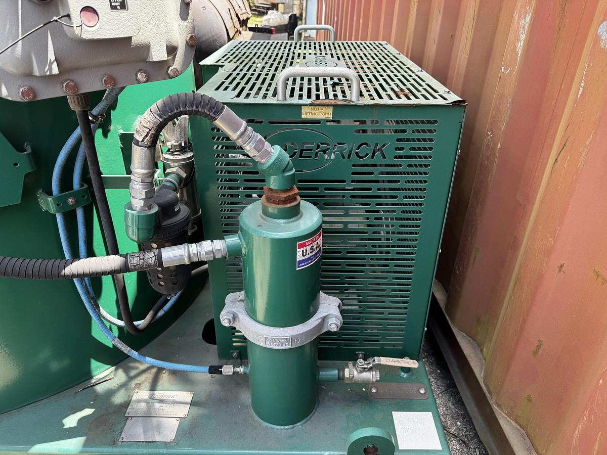 Used Derrick Vacu-Flo 1200 Vacuum Degasser