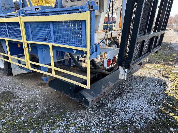 Used 2006 SJ Petro XJ400 Workover Rig