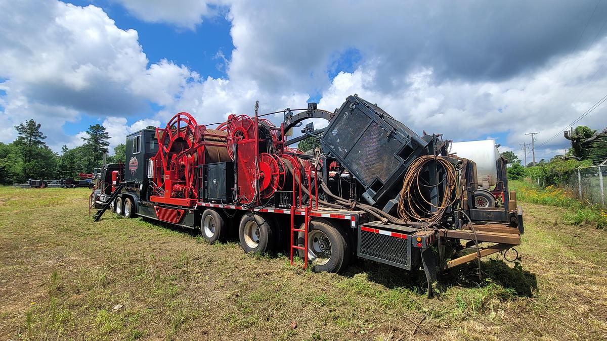 Used 2003 NOV Hydra Rig Coiled Tubing Unit