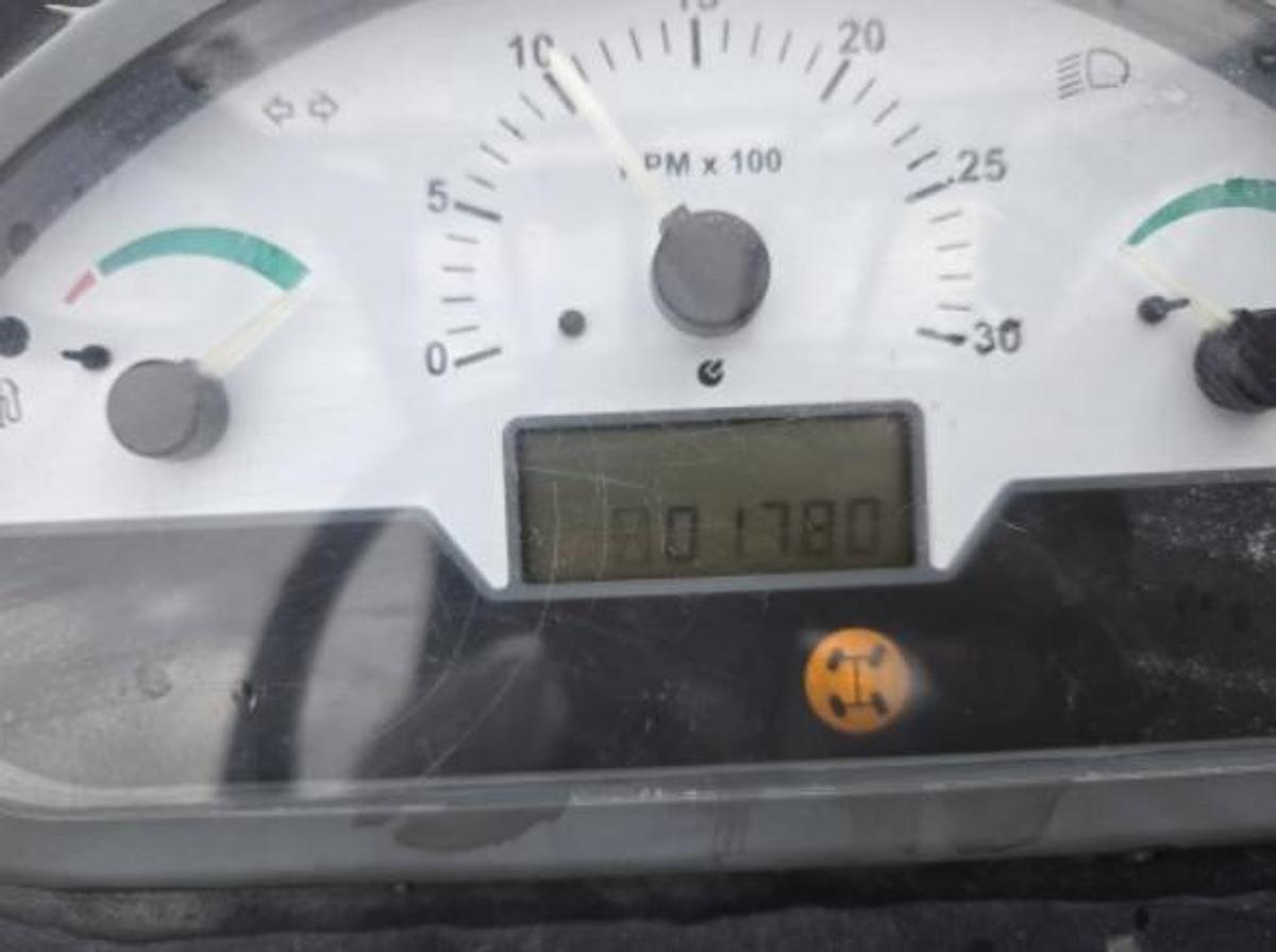 Used 2014 Genie GTH-844