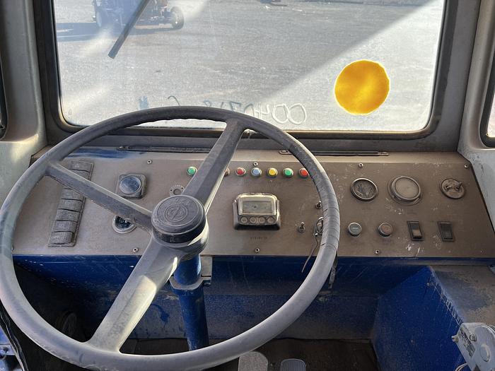 Used 2006 SJ Petro XJ400 Workover Rig