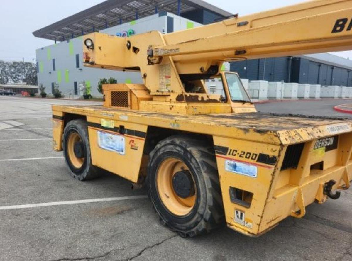 Used 2013 BRODERSON IC200-3H 15TON CRANE