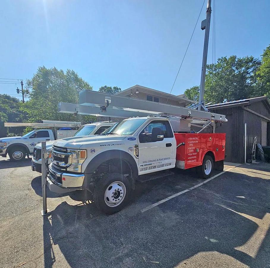 Used 2022 Hunke 4T Pump Hoist