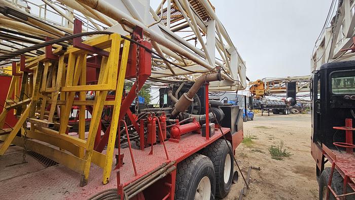 Used 1981 Franks 300 Workover Rig