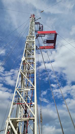 Used Franks 400 Workover Rig