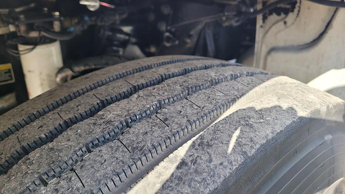 Used 2015 Peterbilt 382