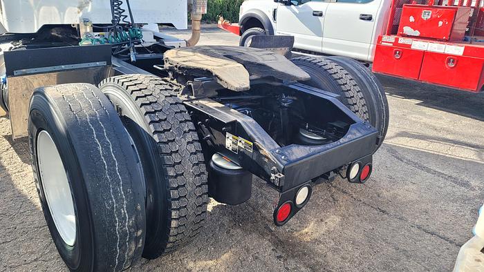 Used 2015 Peterbilt 382