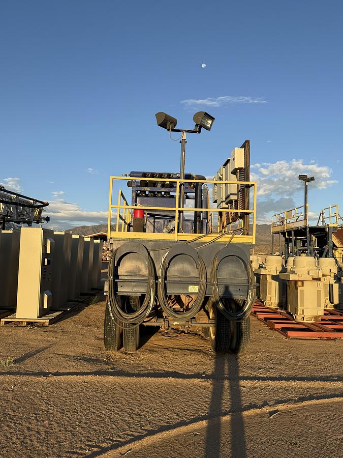 Used Hopper 102' X 260,000 #