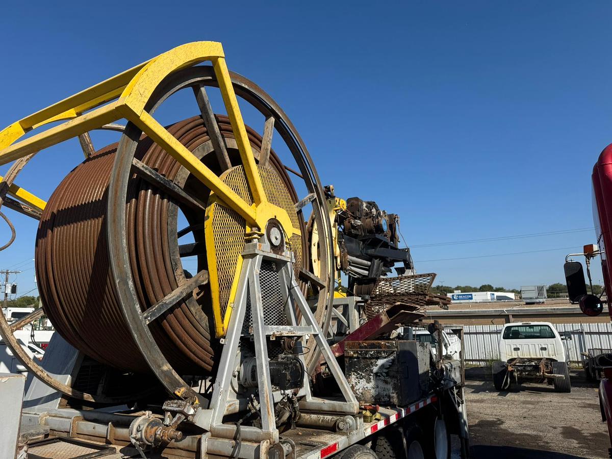 Used Caterpillar Bodyload Coiled Tubing Unit