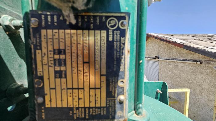 Used Derrick Vacuum Degasser