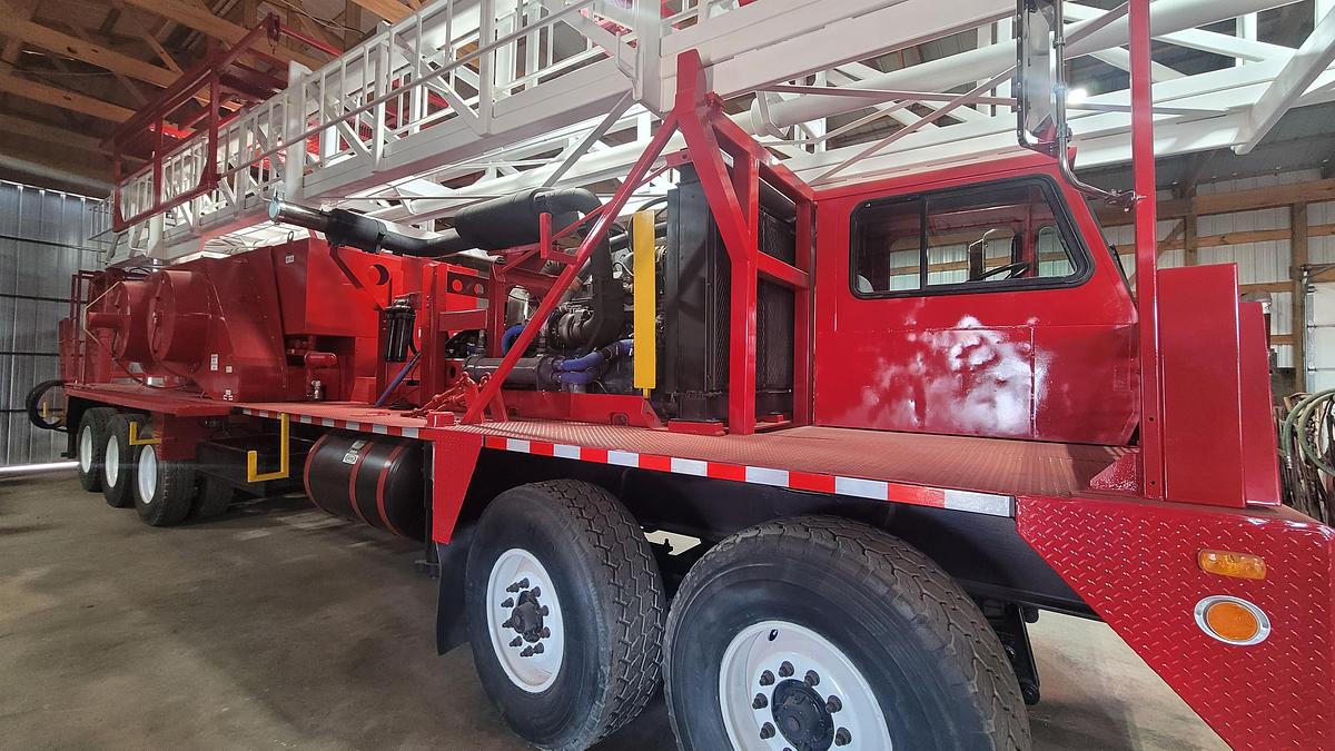 Refurbished Cameron 550 Workover Rig