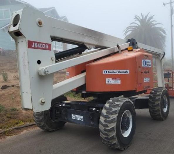 Used 60ft Articulating Boom