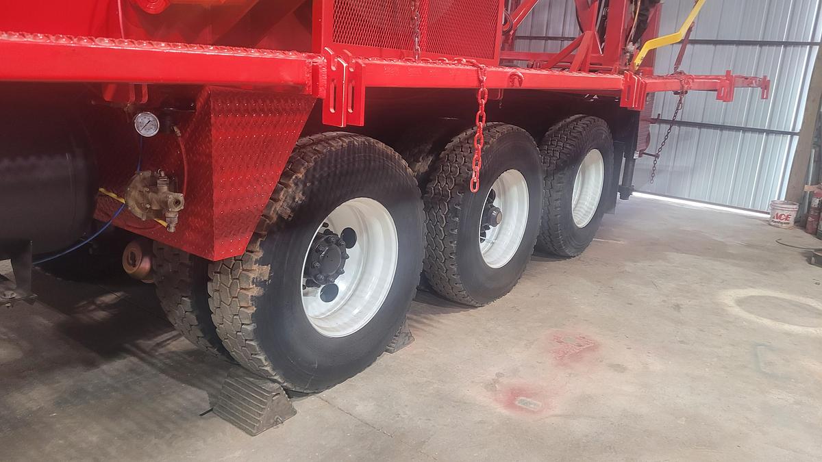 Refurbished Cameron 550 Workover Rig