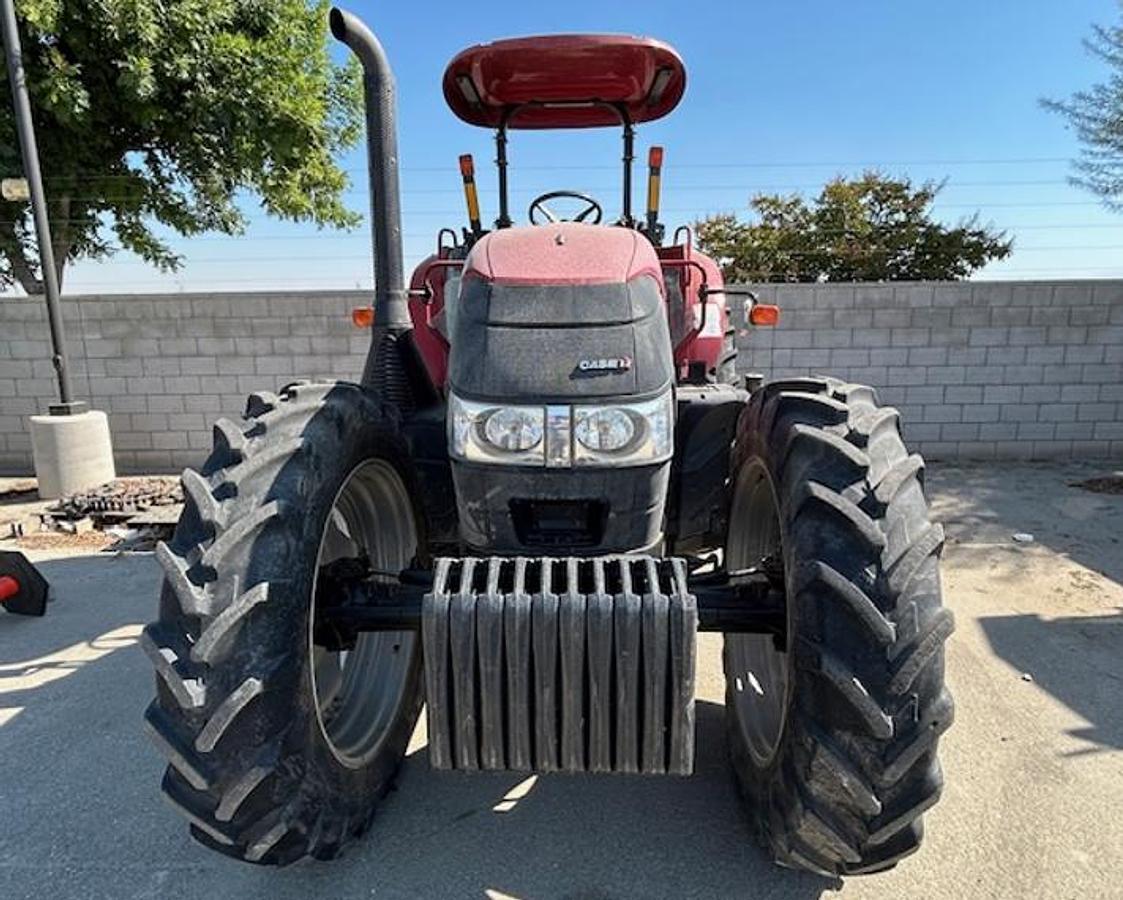 Used 2020 CASE FARMALL 140A